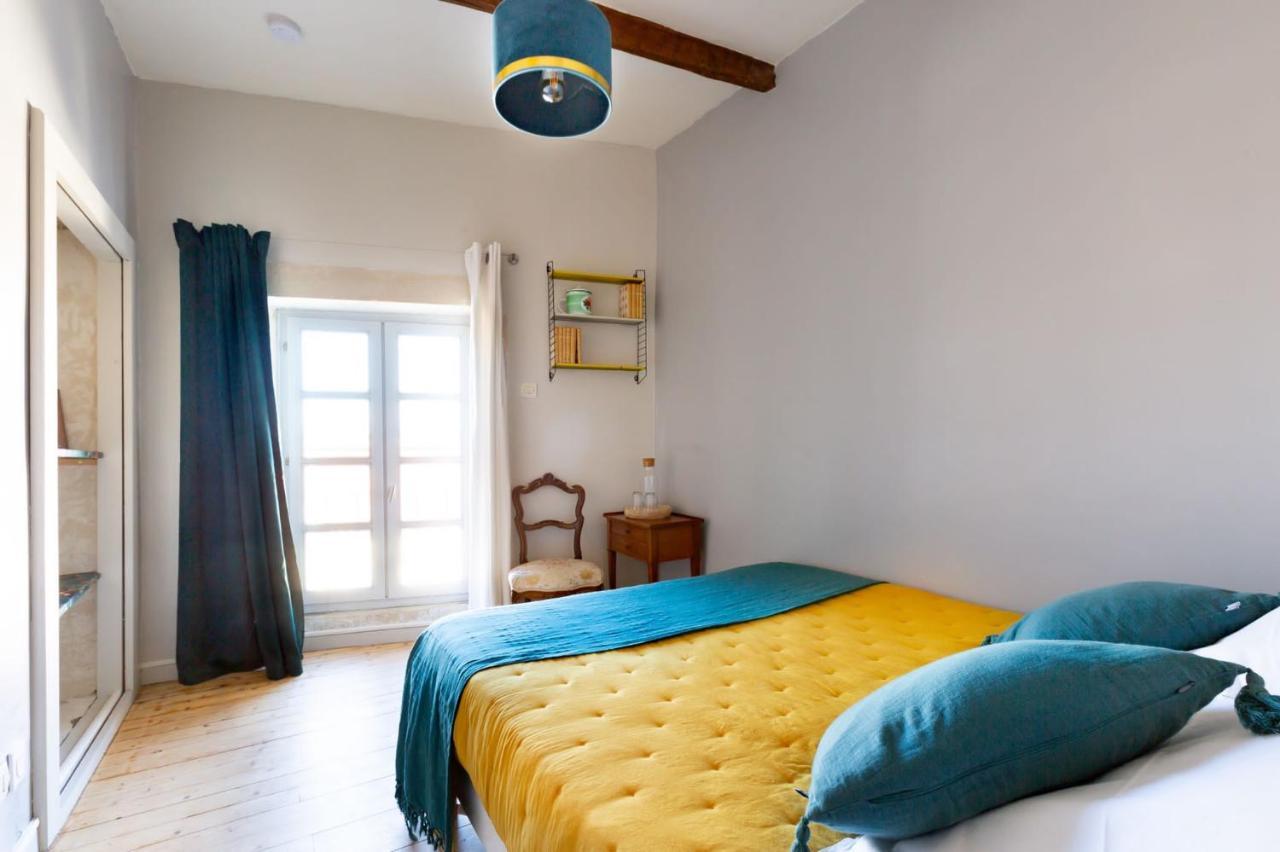 Le Pied De La Lettre Otel Grignan Dış mekan fotoğraf