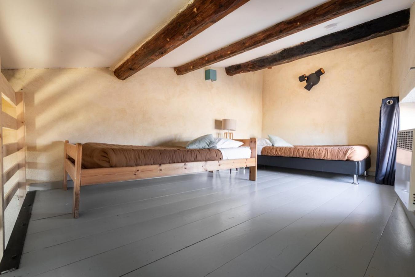 Le Pied De La Lettre Otel Grignan Dış mekan fotoğraf
